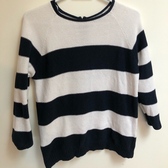Blue and white striped sweater - Picture 2 of 5